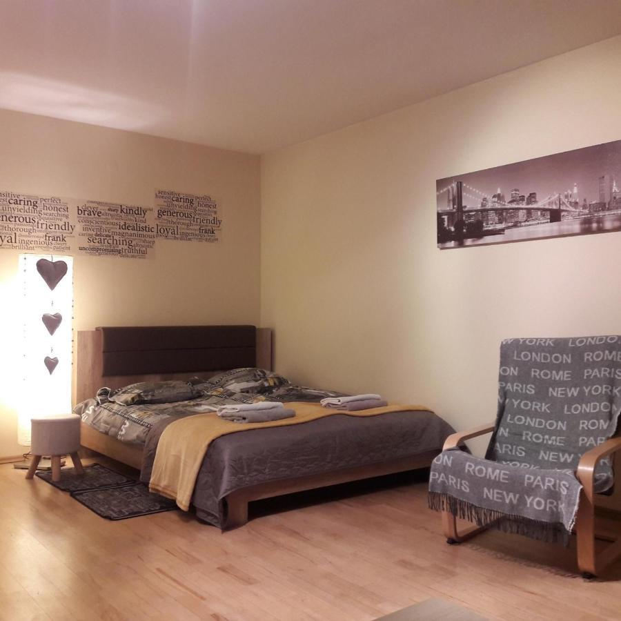 Nyc Apartment Krasków Εξωτερικό φωτογραφία
